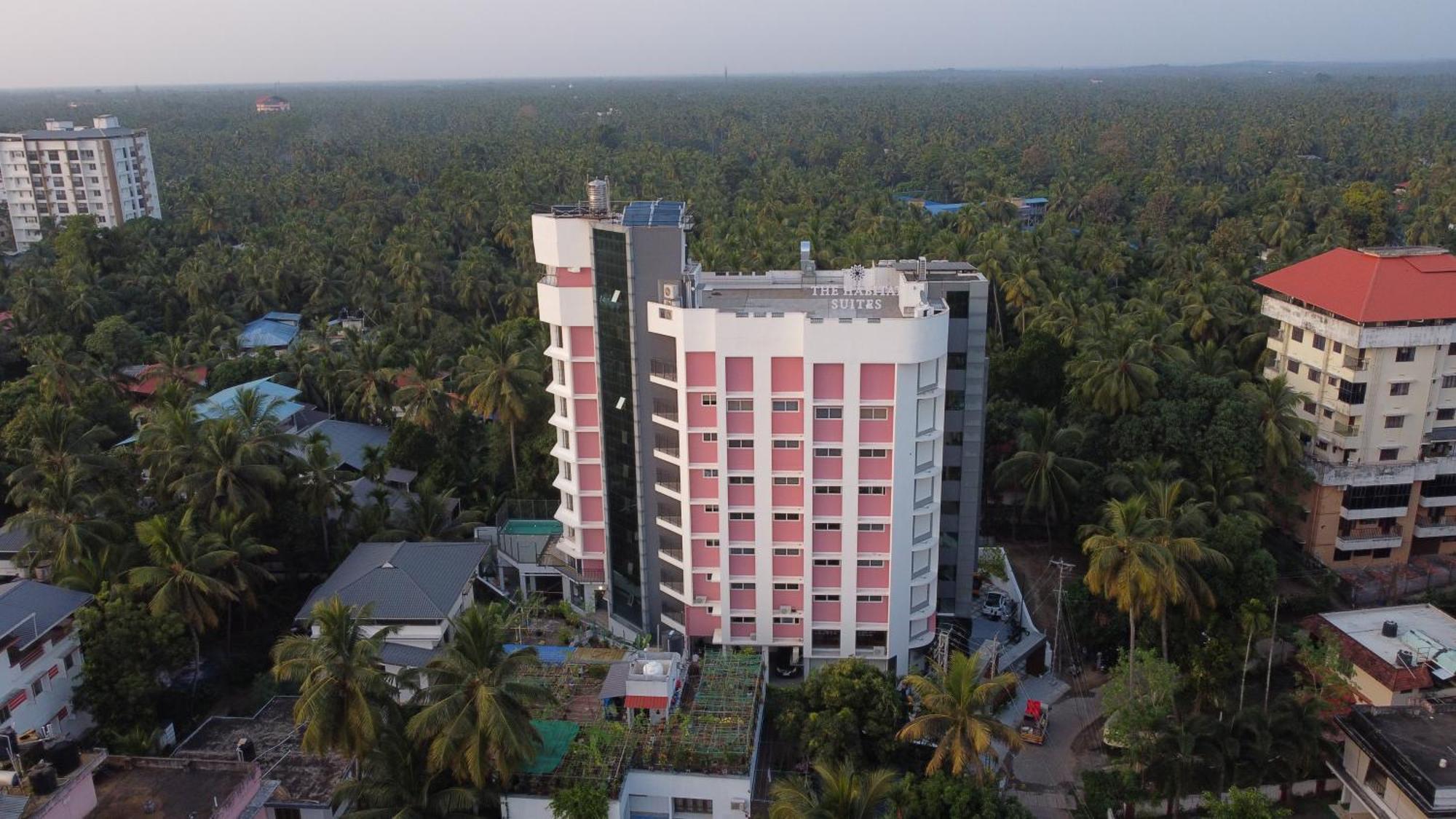 The Habitat Suites Guruvayur Exterior photo