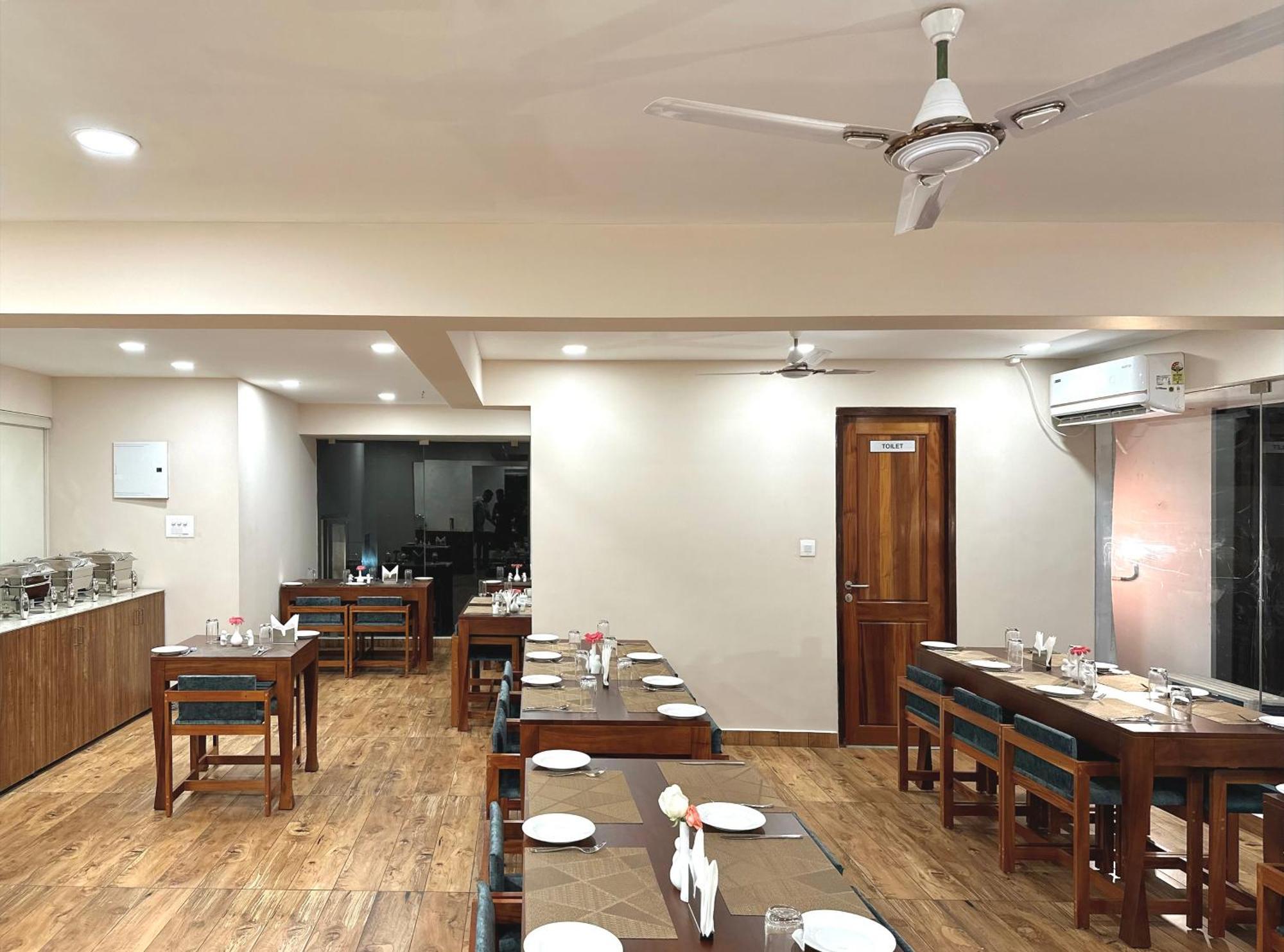 The Habitat Suites Guruvayur Exterior photo