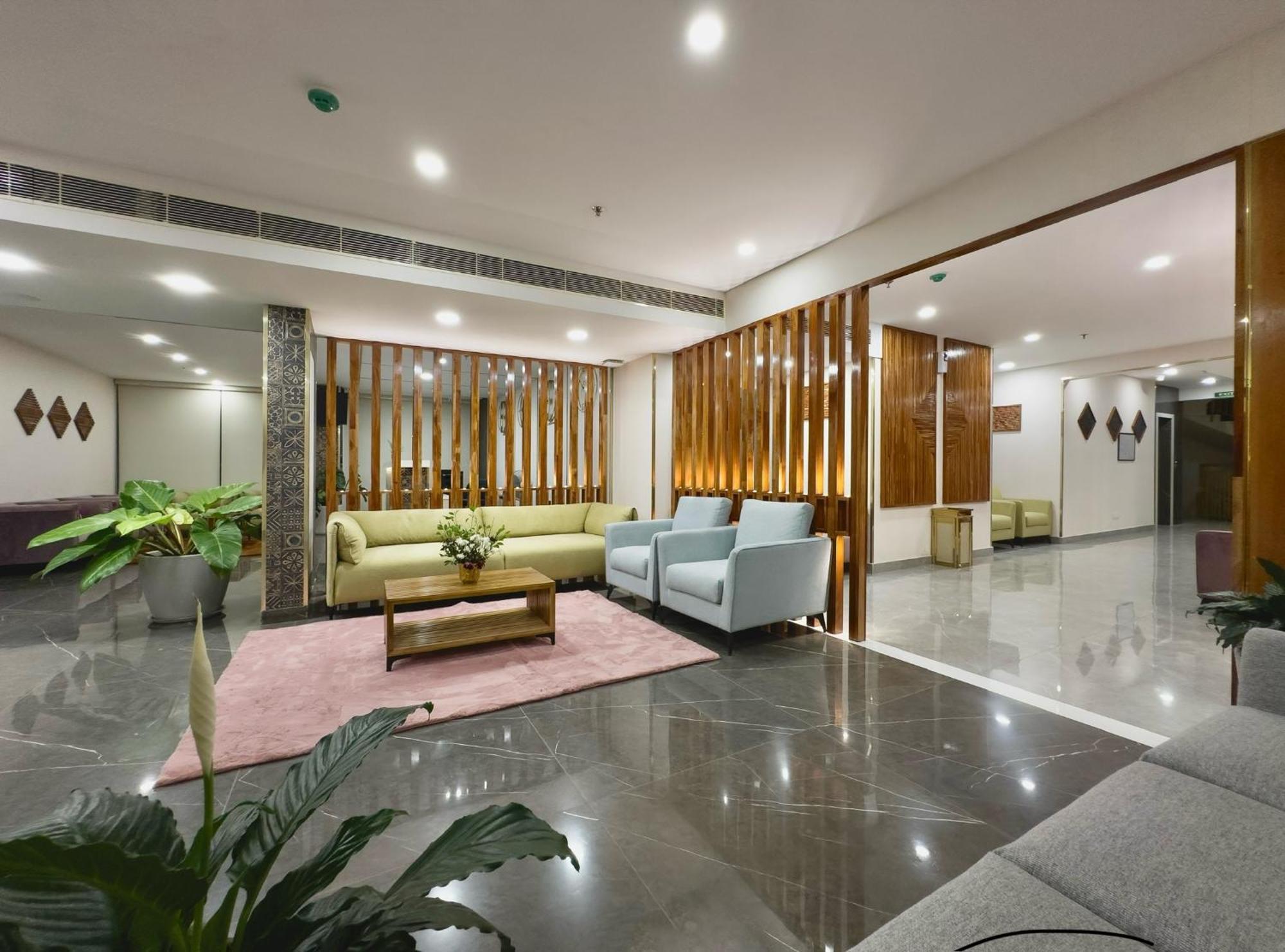 The Habitat Suites Guruvayur Exterior photo